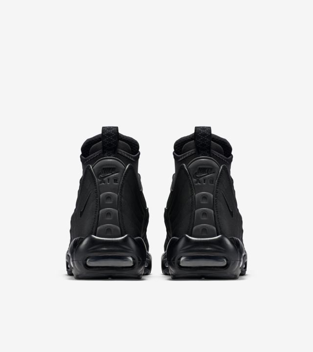 Nike Air Max 95 SneakerBoot 'Triple Black'. Nike SNKRS SI