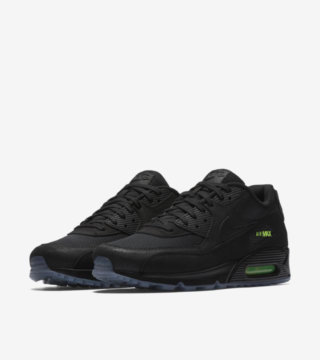 nike air max 90 volt black
