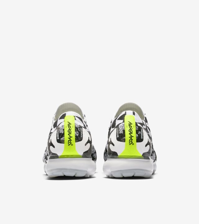 nike air vapormax moc 2 x acronym