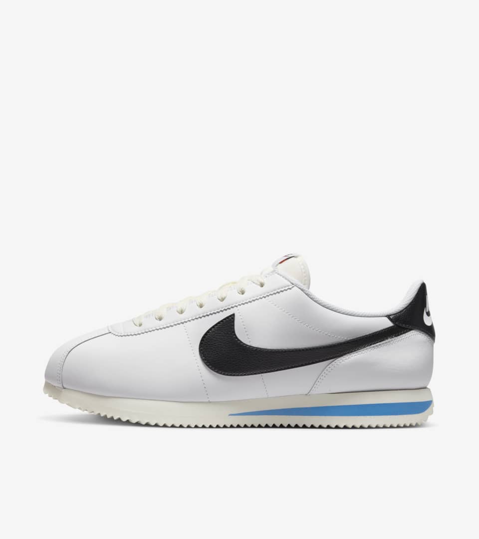 NIKE公式】コルテッツ 'White and Black' (DM4044-100 / NIKE CORTEZ 