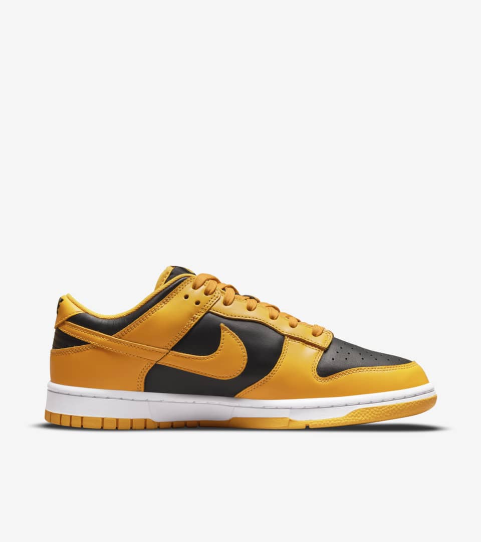 gold dipped nike dunks price