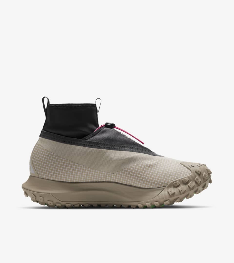 nike gore tex khaki
