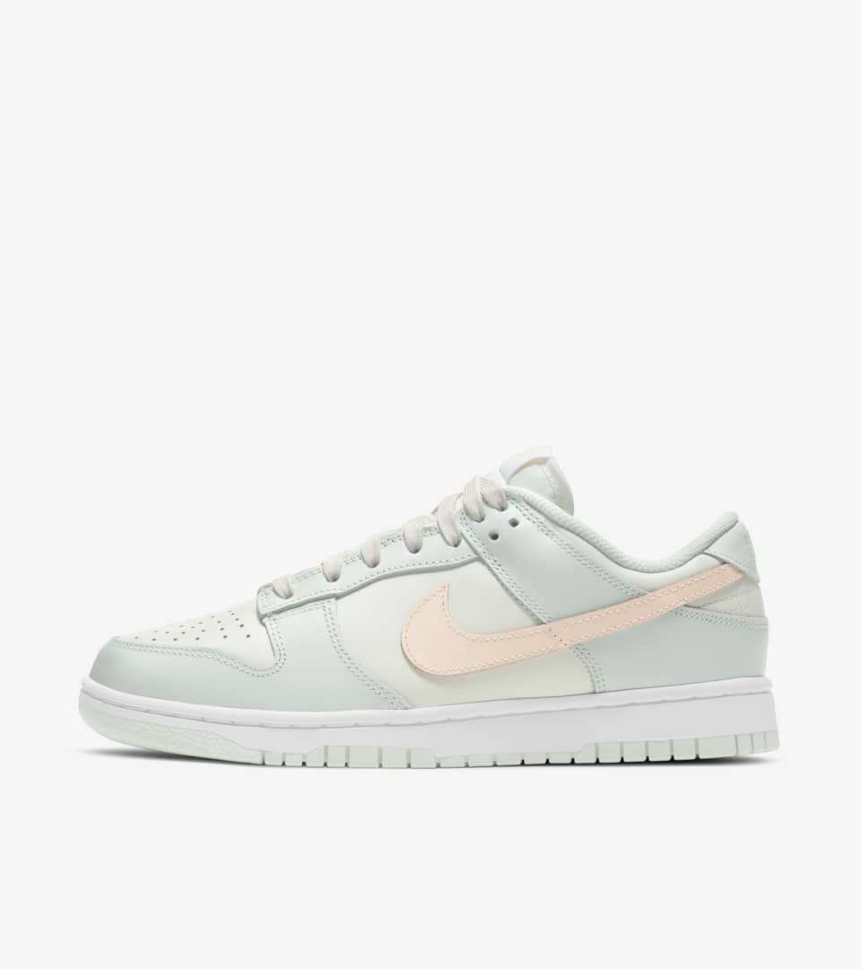 nike low dunks women