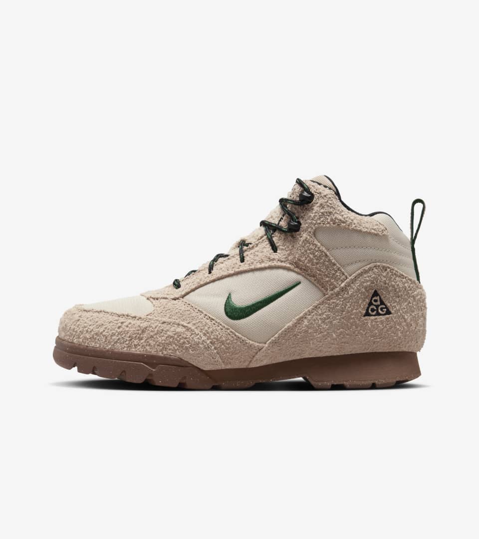 ACG Torre Mid Waterproof Sand Drift and Hemp FD0212 202 release date. Nike SNKRS