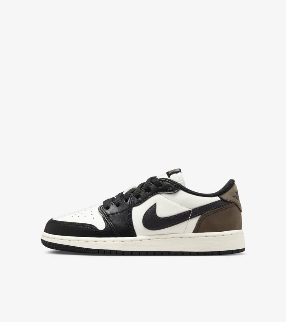 NIKE公式】ジュニア エア ジョーダン 1 LOW OG 'Mocha' (CZ0858-102 AJ 1 RETRO LOW OG BG).  Nike SNKRS