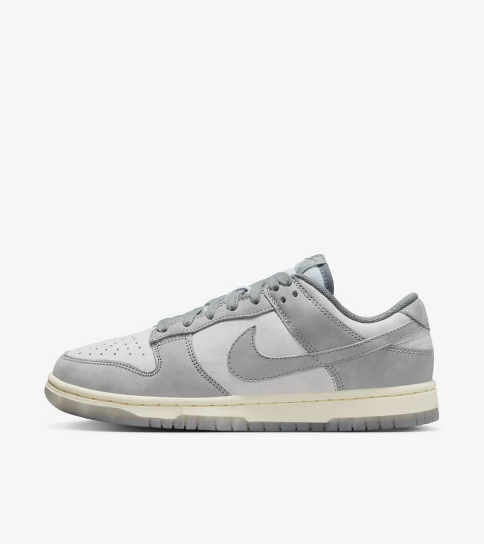 gray dunk low