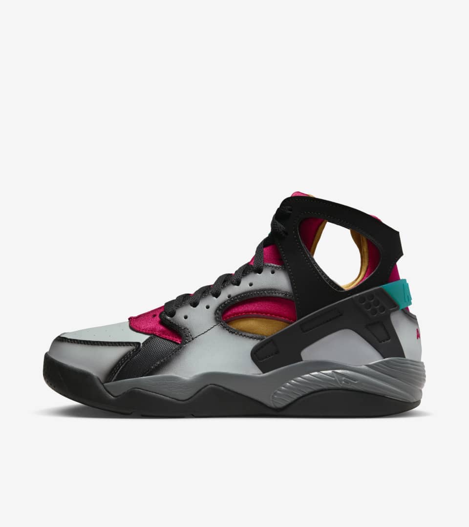 Air Flight Huarache Light Smoke Grey and Noble Red FD0189 001 release date. Nike SNKRS