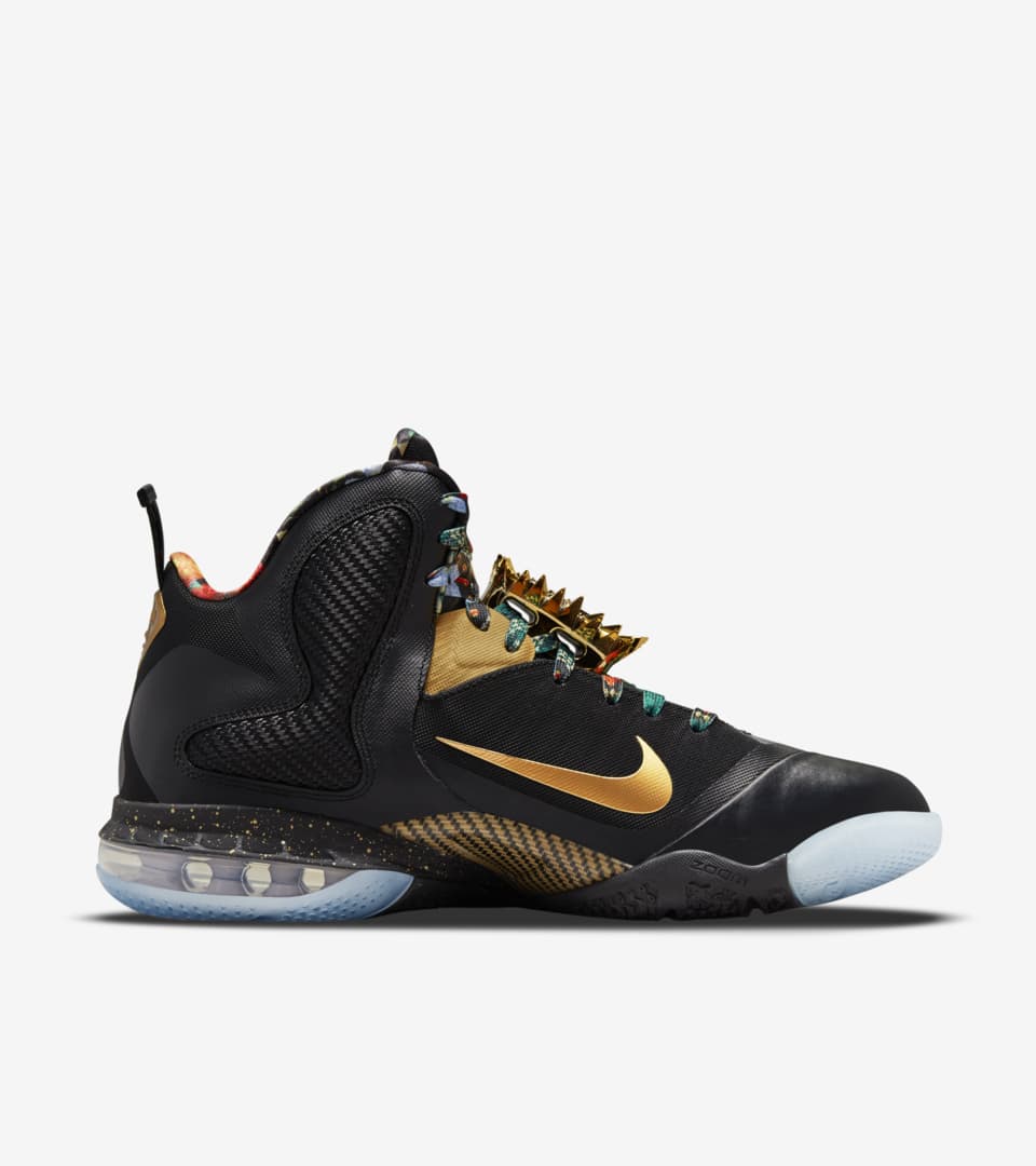 Fecha de lanzamiento del LeBron 9 \