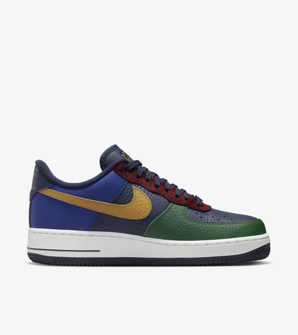 Nike Air Force 1 07 LX