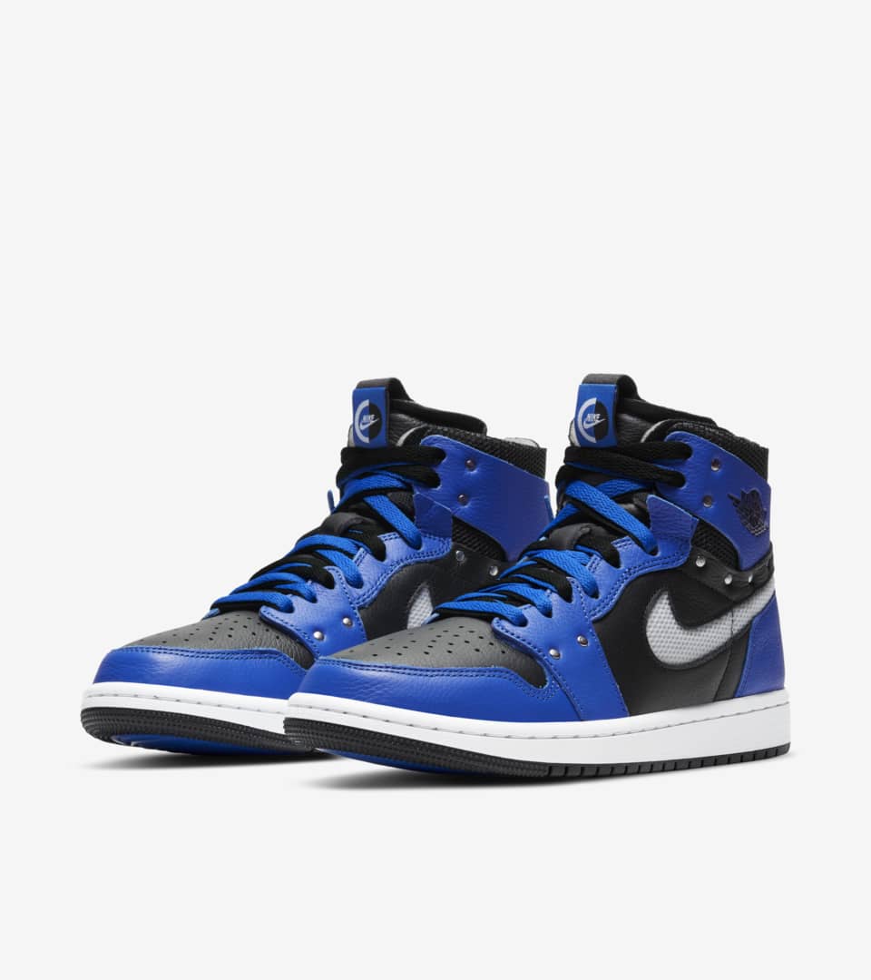 black hyper royal jordan 1 release date