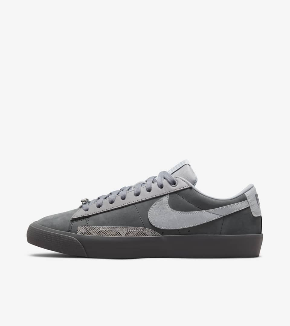 SB Blazer Low x FPAR 'Cool Grey' (DN3754-001) Release Date. Nike SNKRS IN