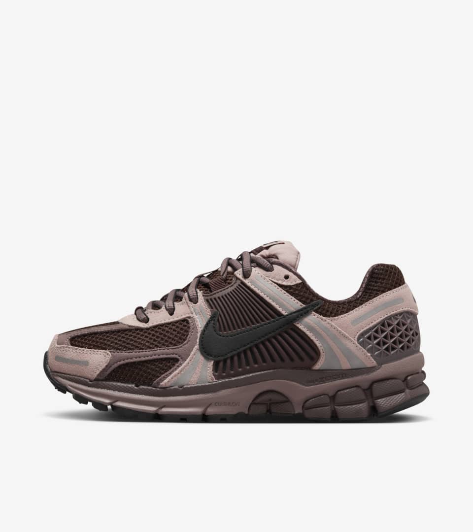Wash windows pressure Horizontal Women's Vomero 5 'Pink Oxford and Plum Eclipse' (FV1166-200) release date.  Nike SNKRS CA