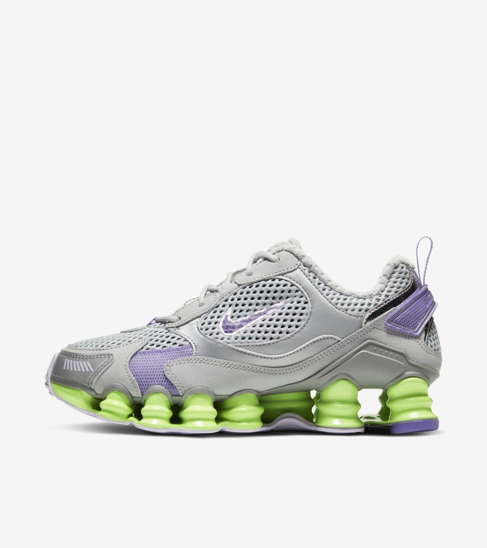 NIKE公式】レディース ショックス TL ノヴァ 'Metallic Silver/Lime ...