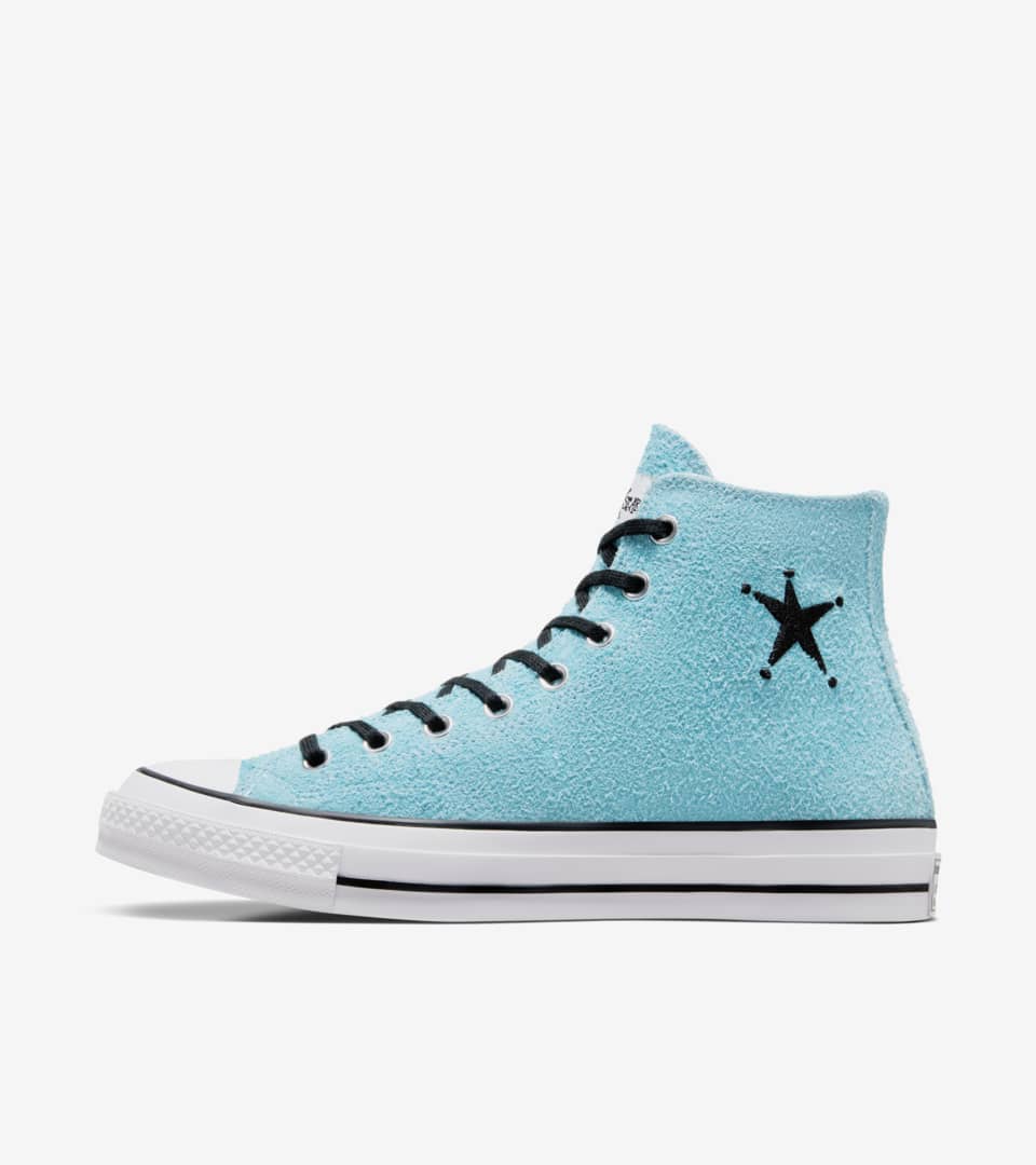 Nike hotsell converse shoes