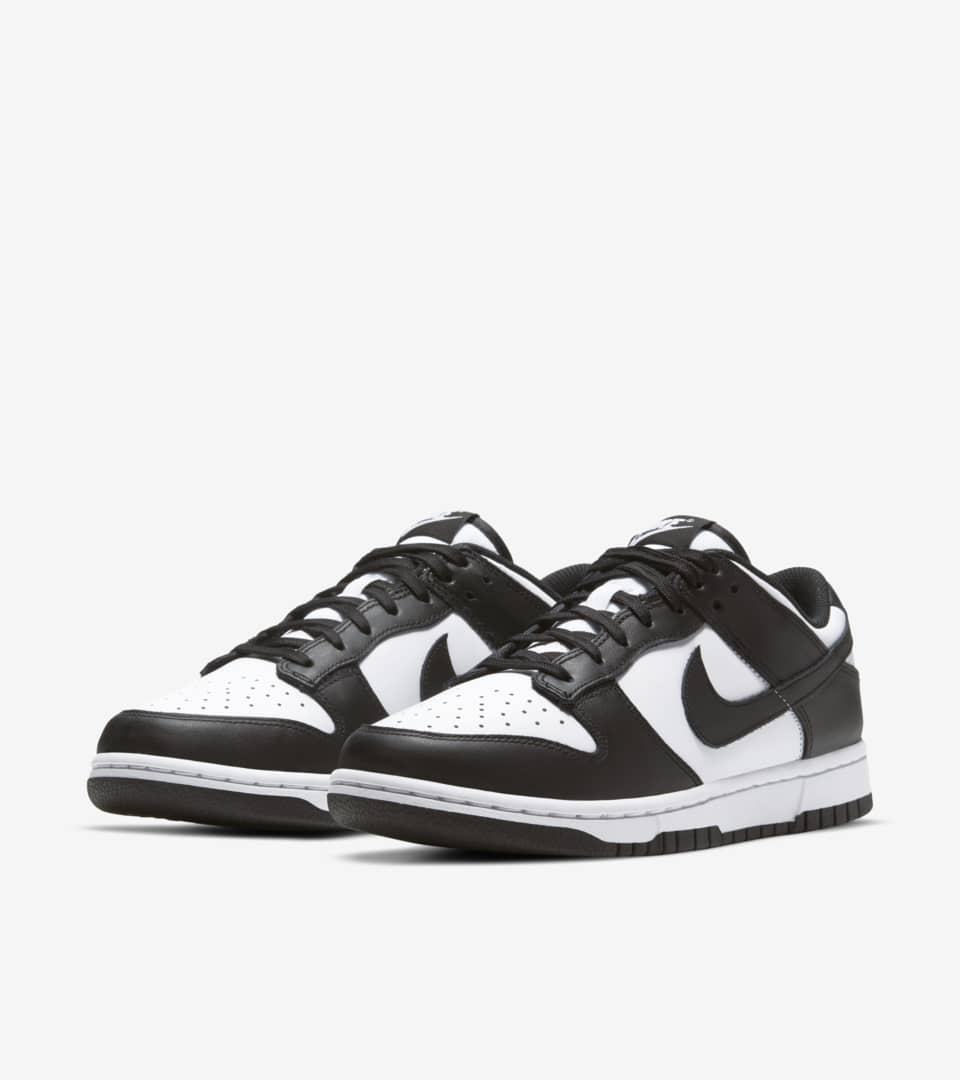 Nike dunk low on sale black and white