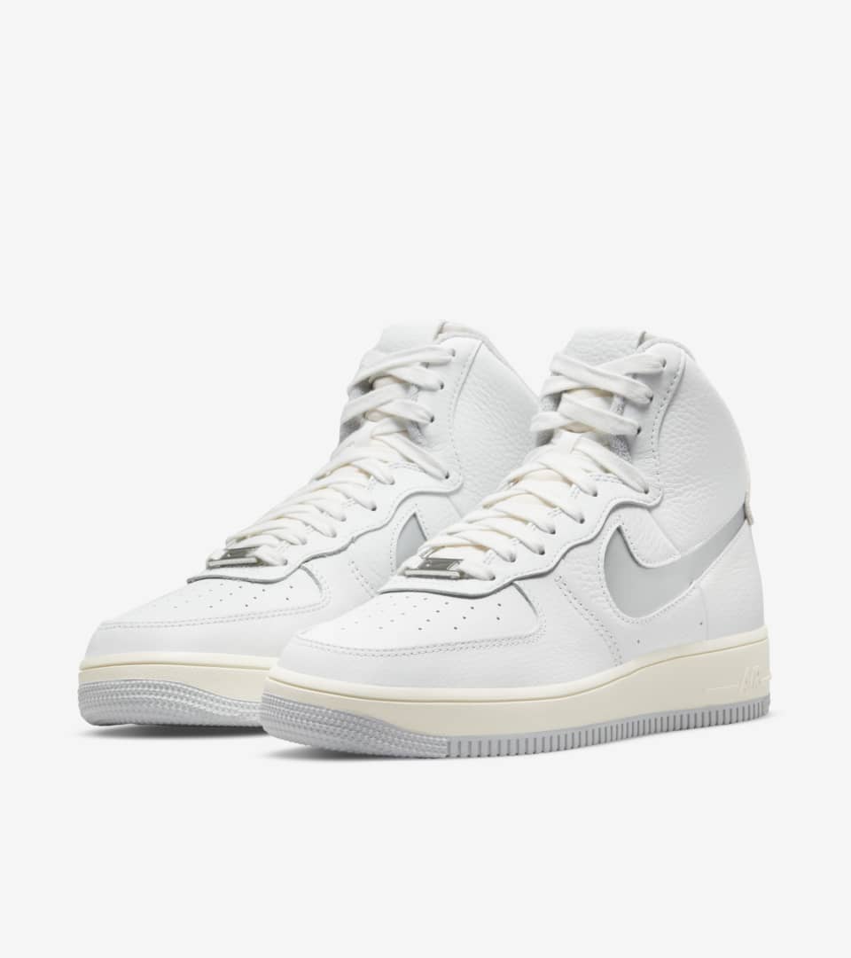 Women's Air Force 1 High Sculpt 'Silver' (DC3590-101) — releasedatum. Nike  SNKRS BE