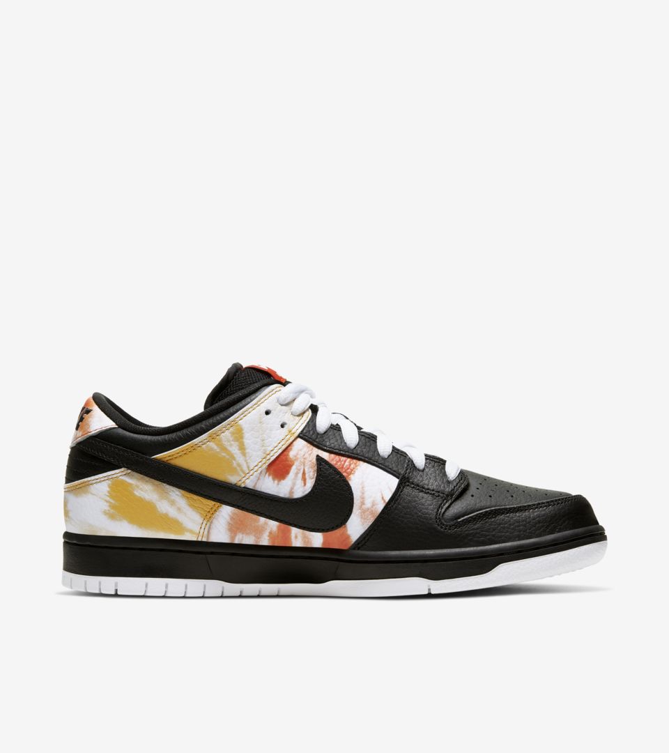 NIKE SB DUNK LOW "ROSWELL RAYGUNS"