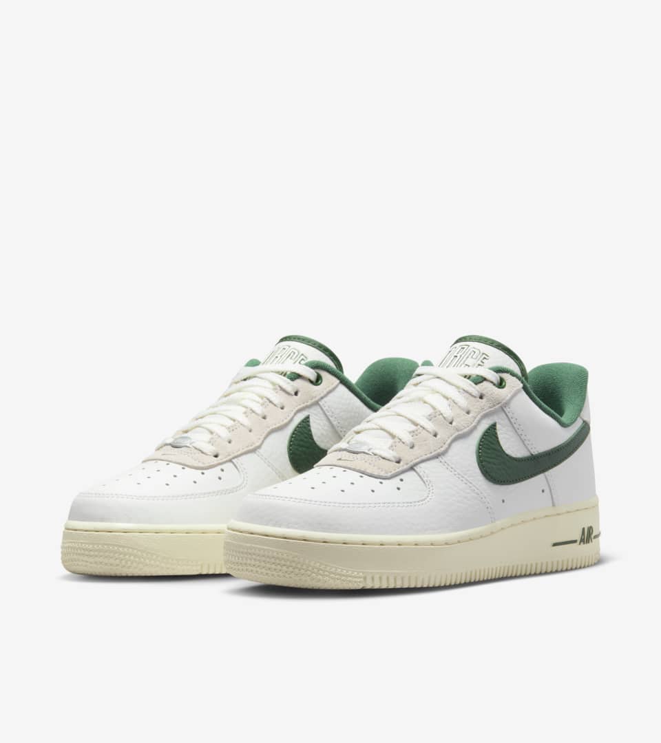 Nike white and green Clearance