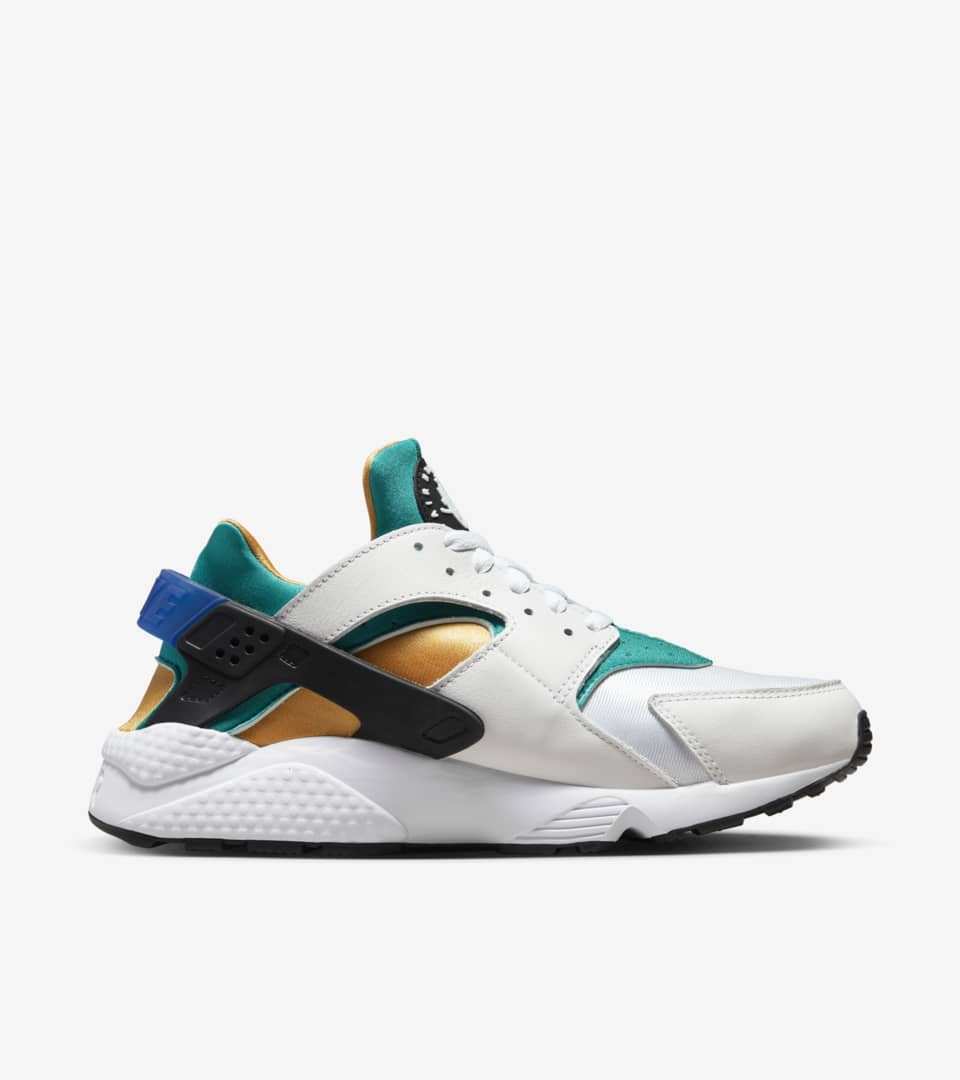 The store new huaraches