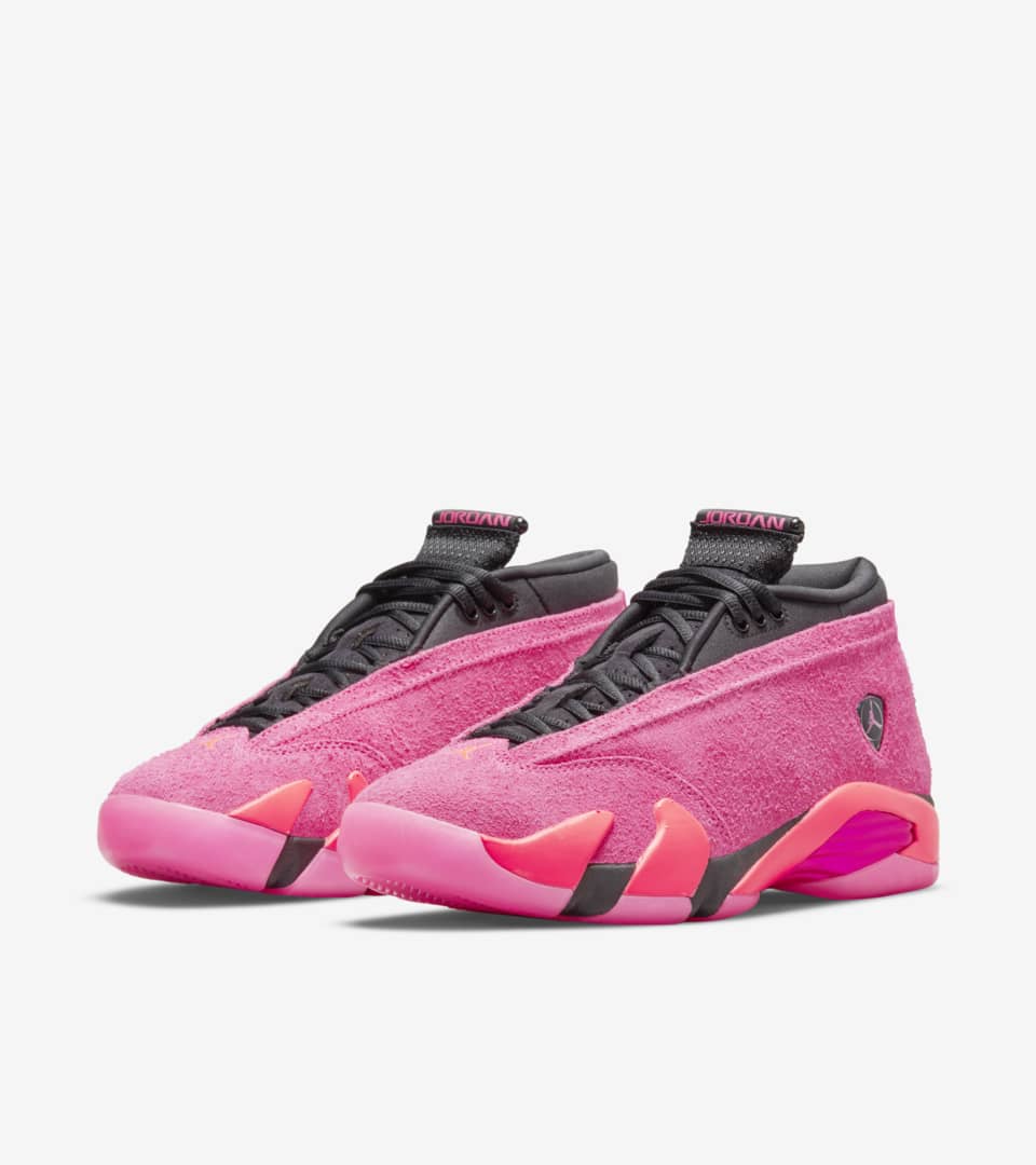 pink jordans