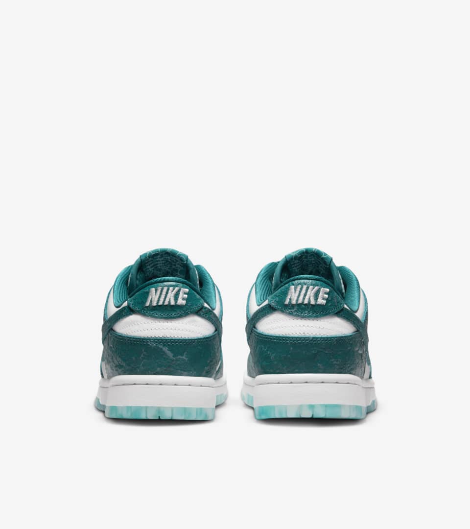 wmns dunk low ocean