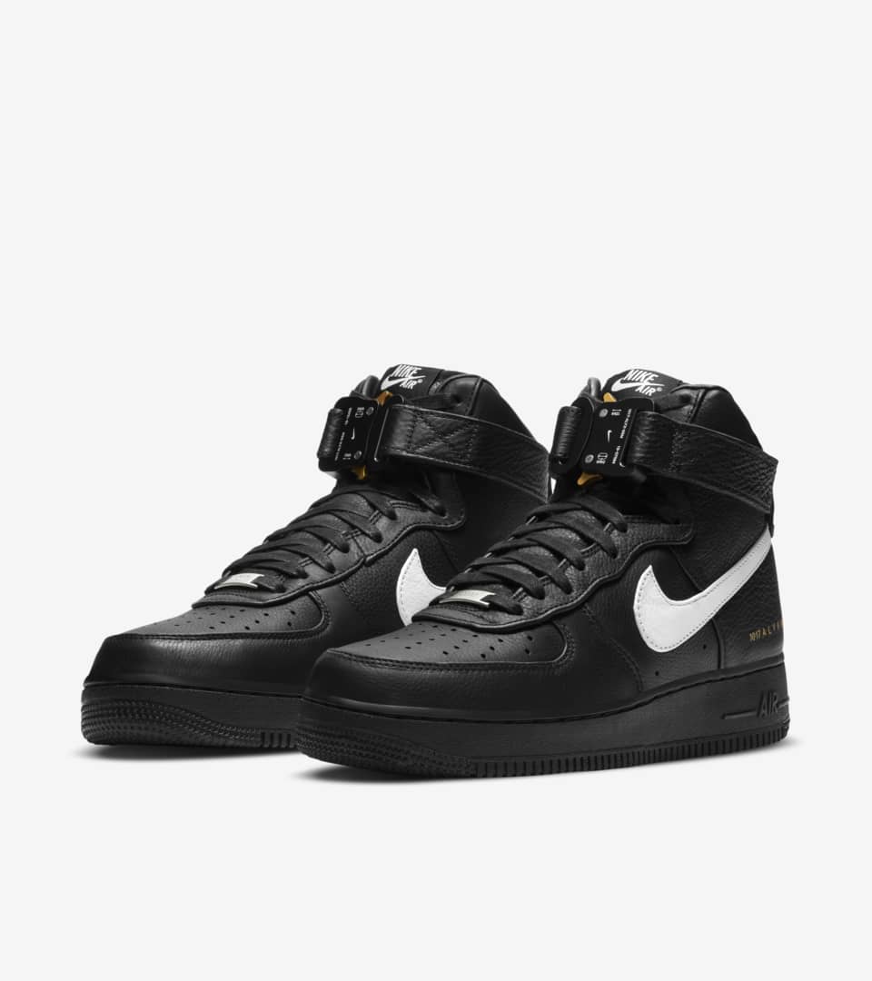 off white nike blazer mids