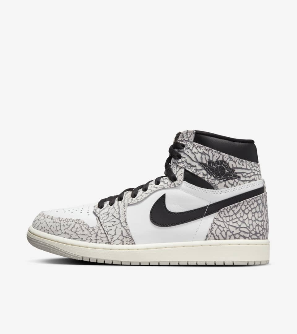 Air Jordan 1 White Cement (DZ5485-052). Nike SNKRS FI