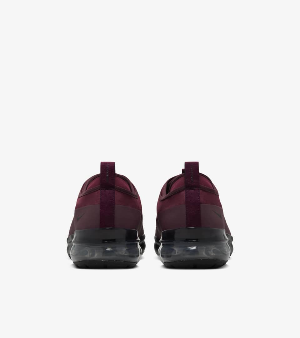 Nike air vapormax run utility burgundy crush hot sale women's shoe