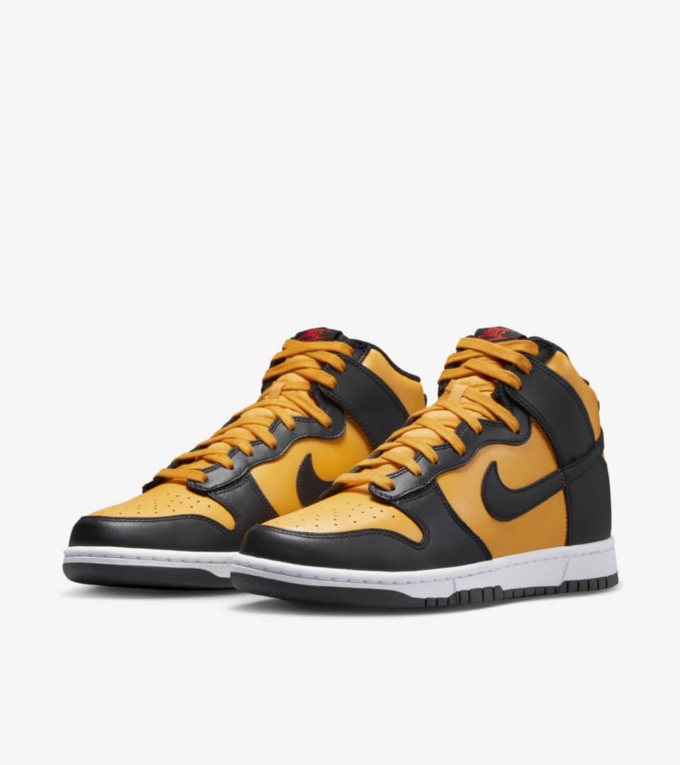 Black and gold high top nikes sale