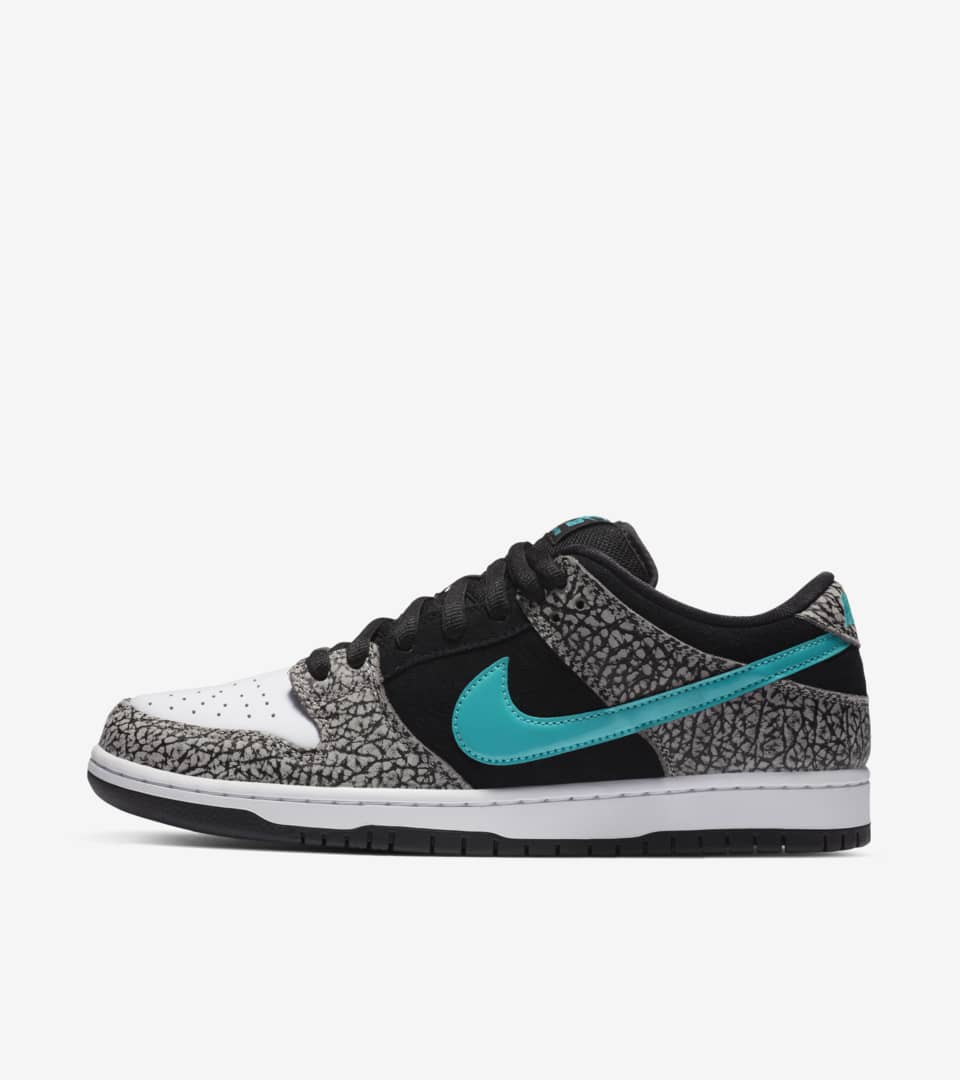 nike dunk sb low clear jade