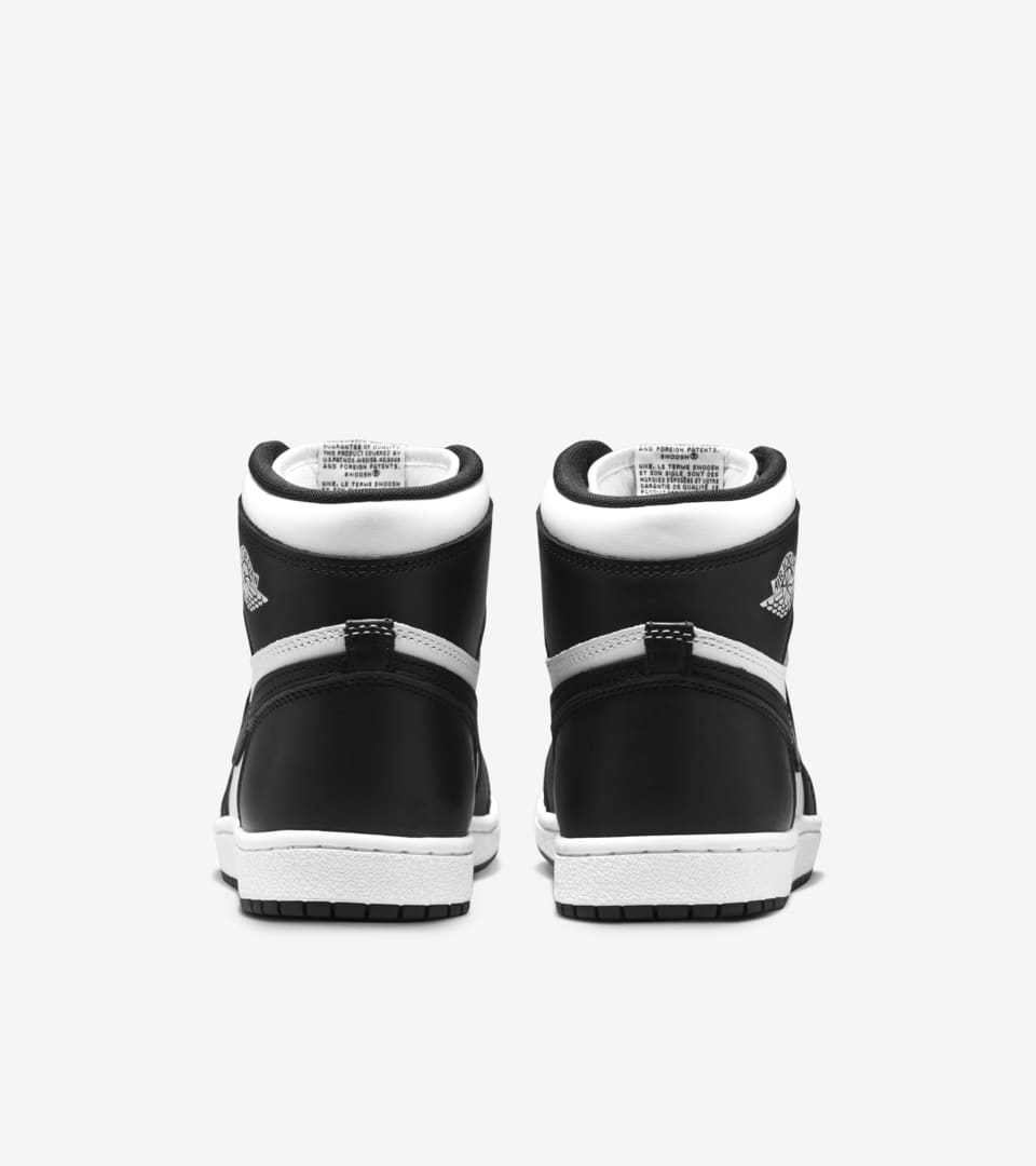 Air jordan 1 high white best sale and black