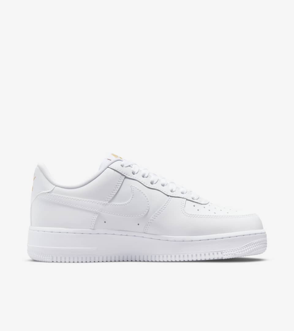 nike air force 1 womens gold