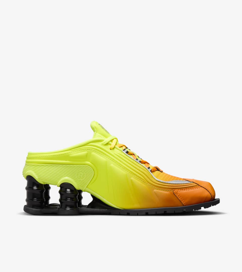 Shox MR4 x Martine Rose 'Safety Orange' (DQ2401-800) Release Date . Nike  SNKRS ID