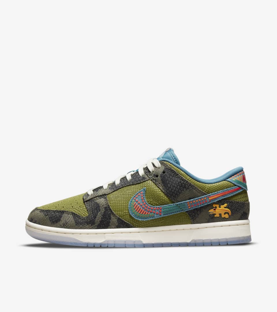 Dunk Low 'Siempre Familia' (DO2160-335) Release Date. Nike SNKRS