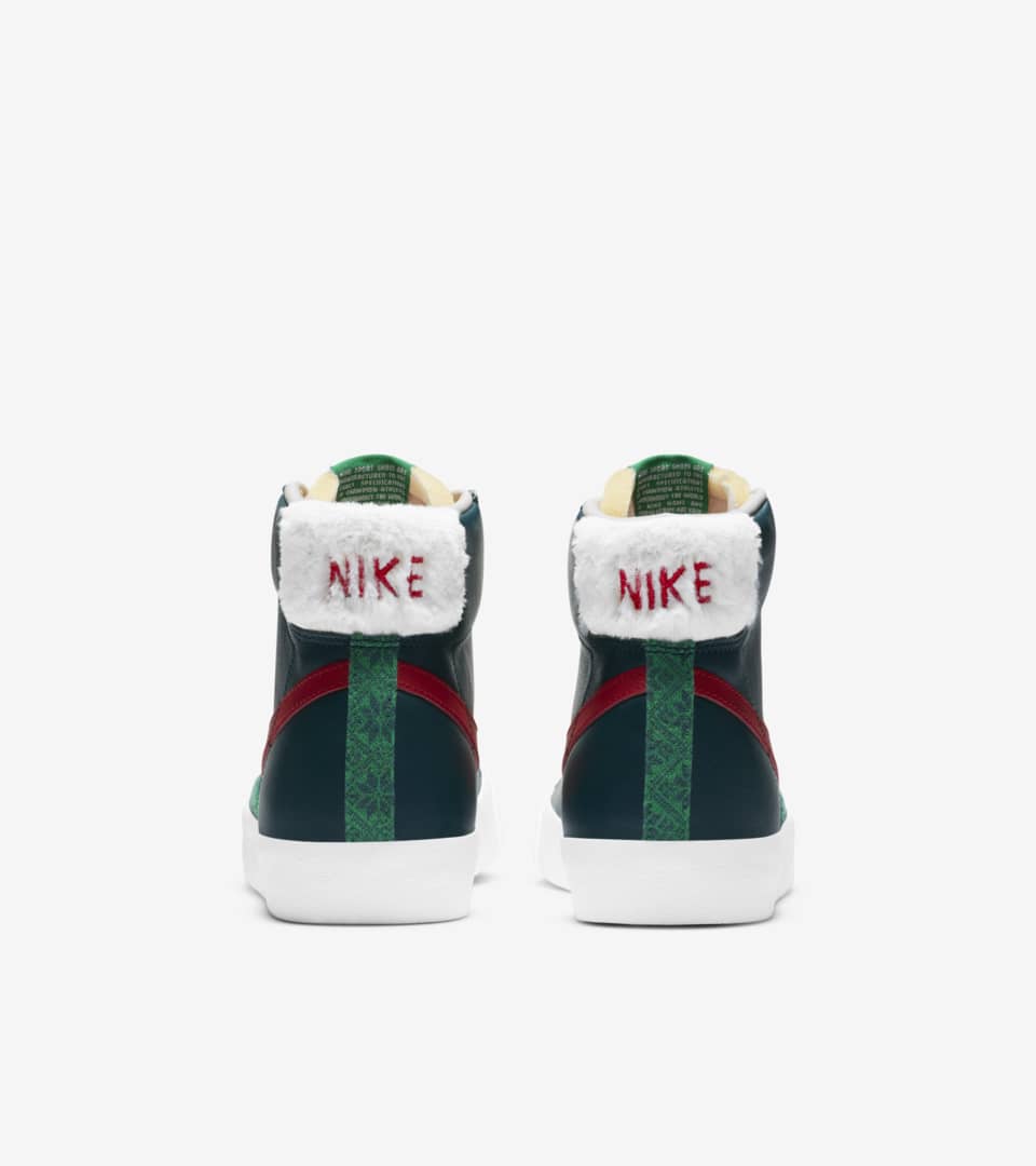 Nike blazer mid christmas clearance