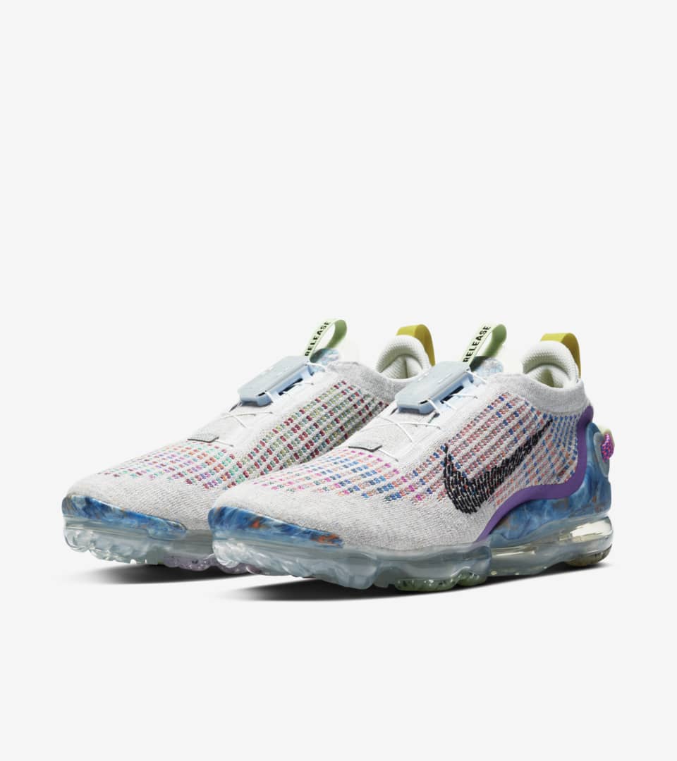 Air VaporMax 2020 Flyknit 'Pure Platinum' Release Date. Nike SNKRS