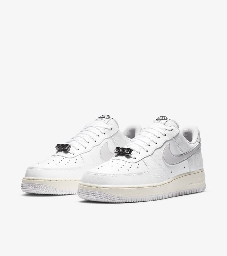 Air Force 1 '07 Low '1-800' Release Date. Nike SNKRS
