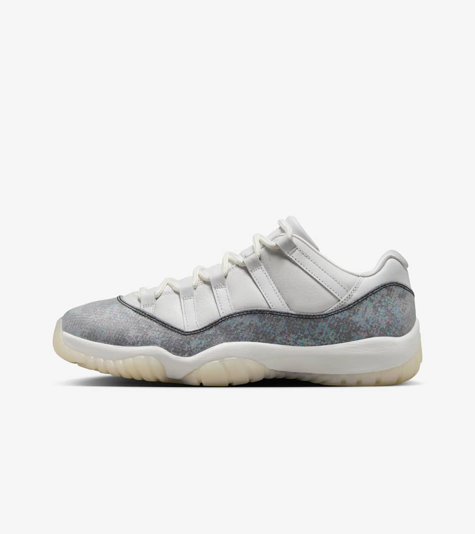 Jordan retro 11 gray low on sale