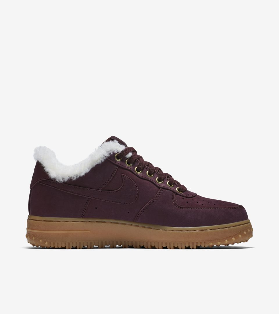 nike air force 1 suede marron