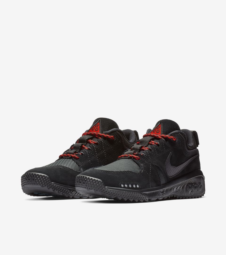 ナイキ ACG ドッグ マウンテン 'Black and Thunder Grey and Oil Grey' 発売日. Nike SNKRS JP