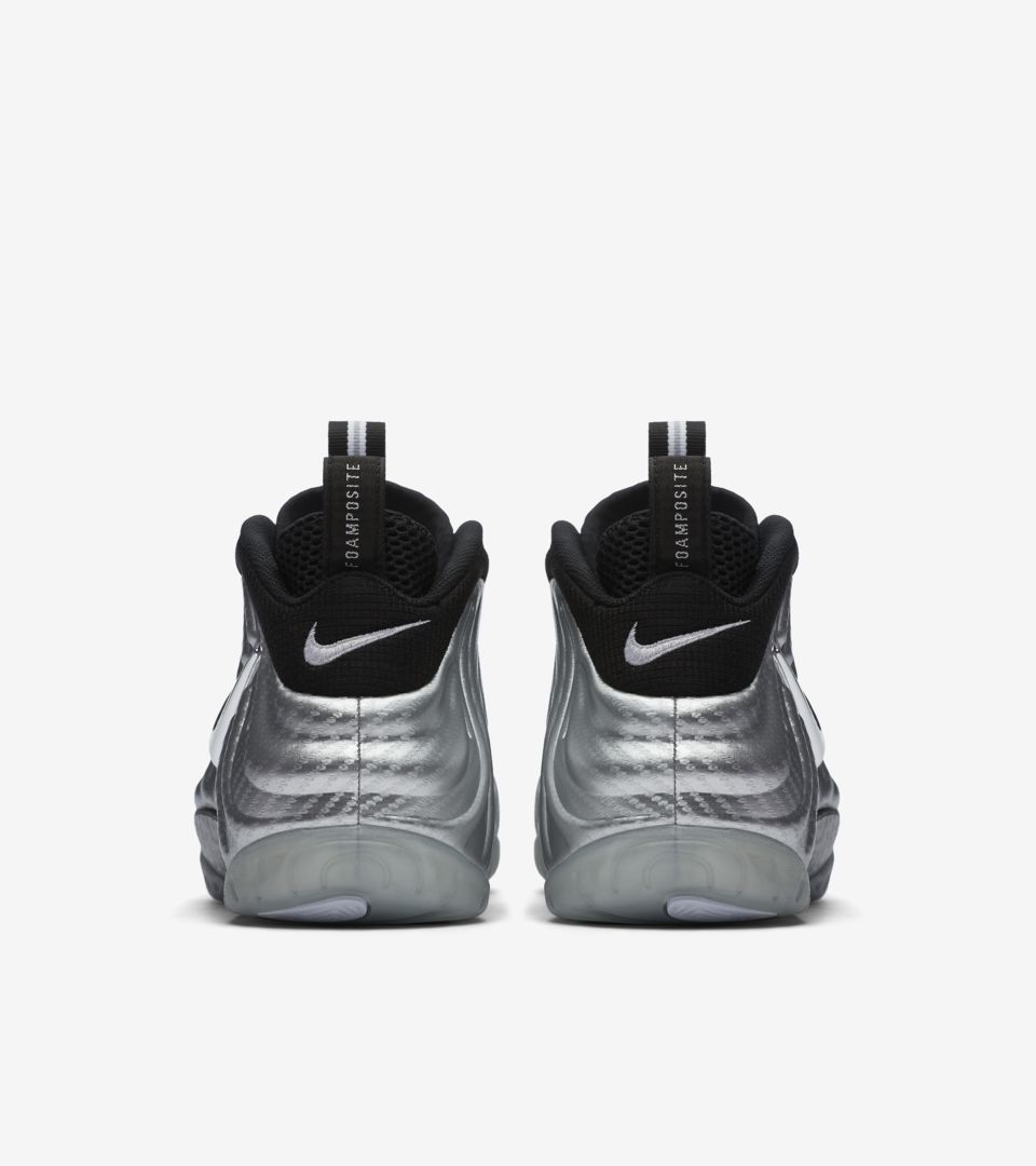 Nike foamposite silver and white sale