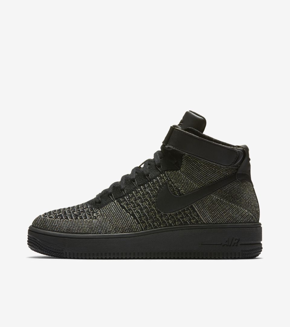 Nike Air Force 1 Ultra Flyknit Mid 