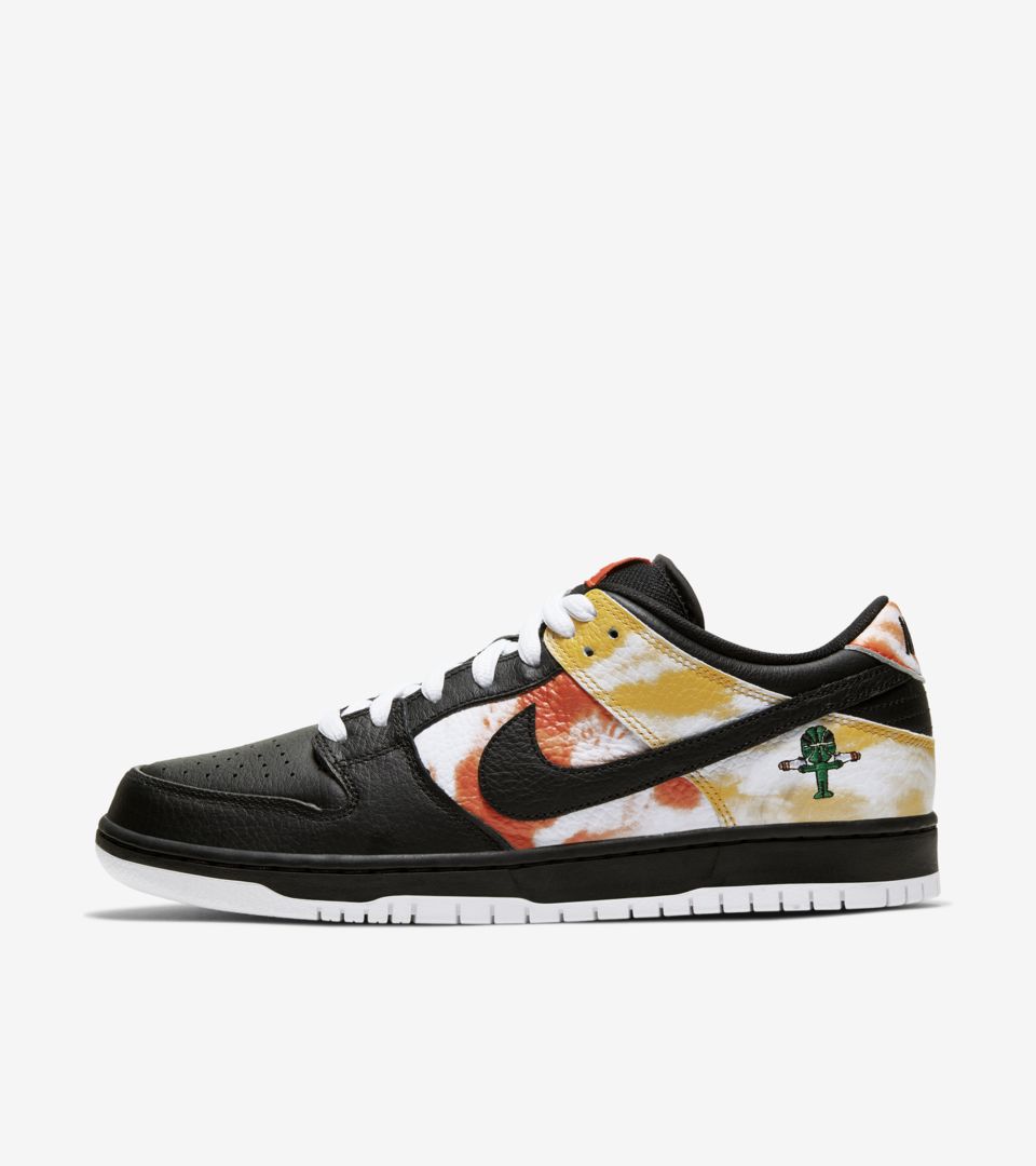 NIKE DUNK LOW PRO SB ROSWELL RAYGUNS