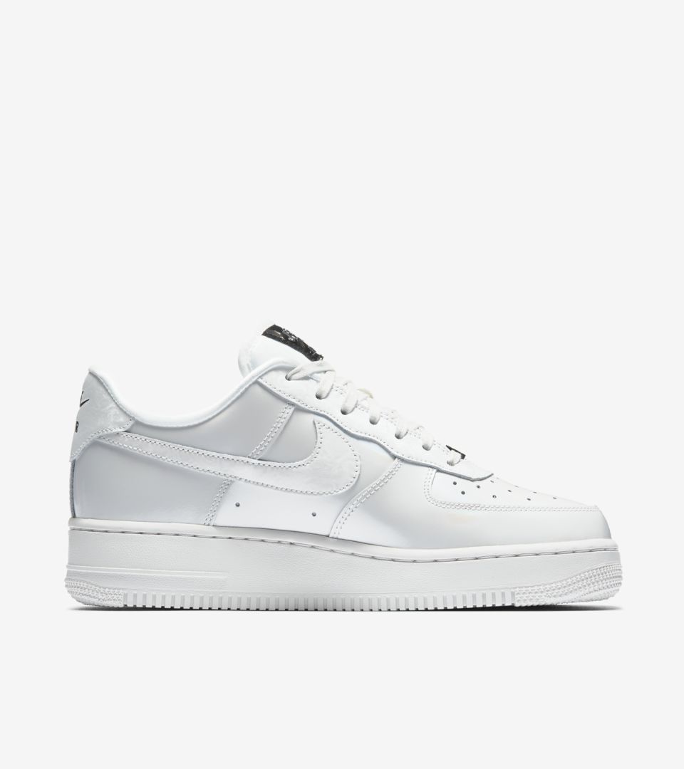 womans nike air force ones