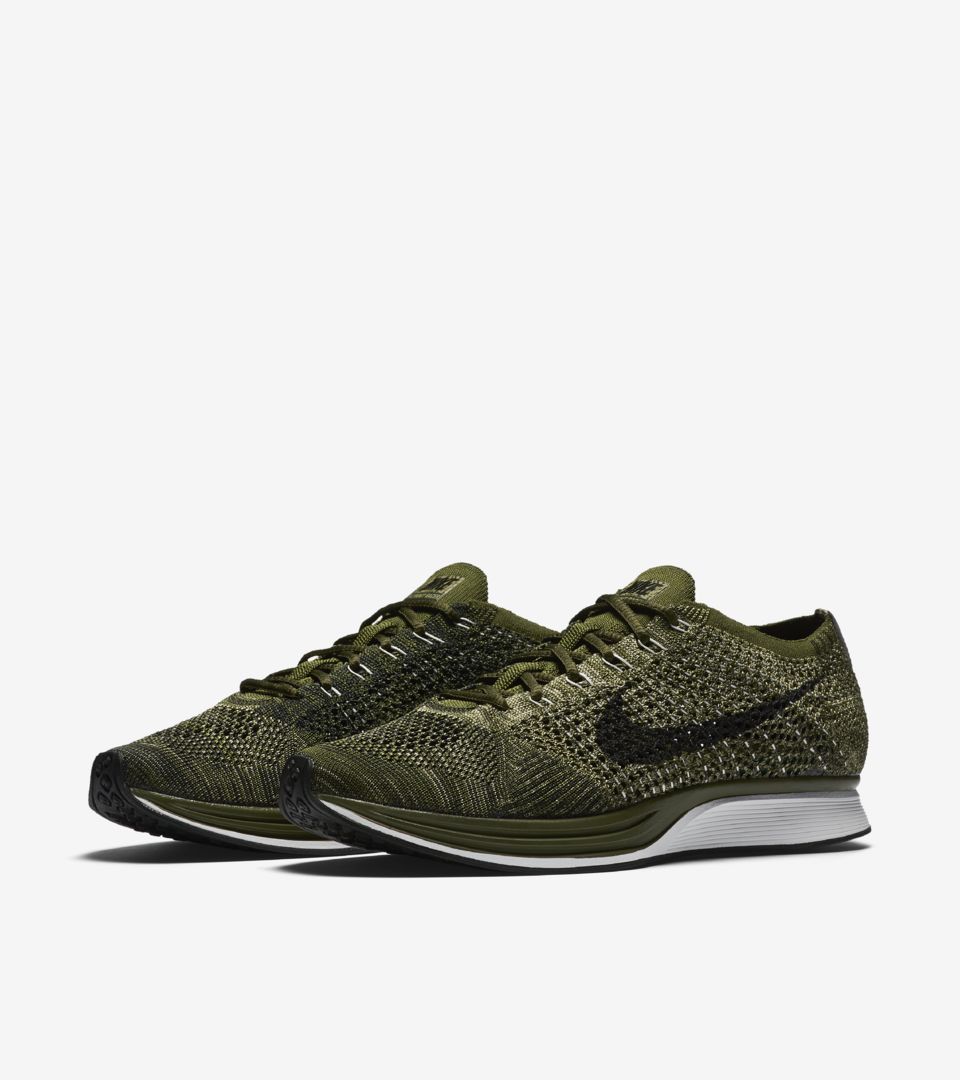 nike flyknit racer khaki