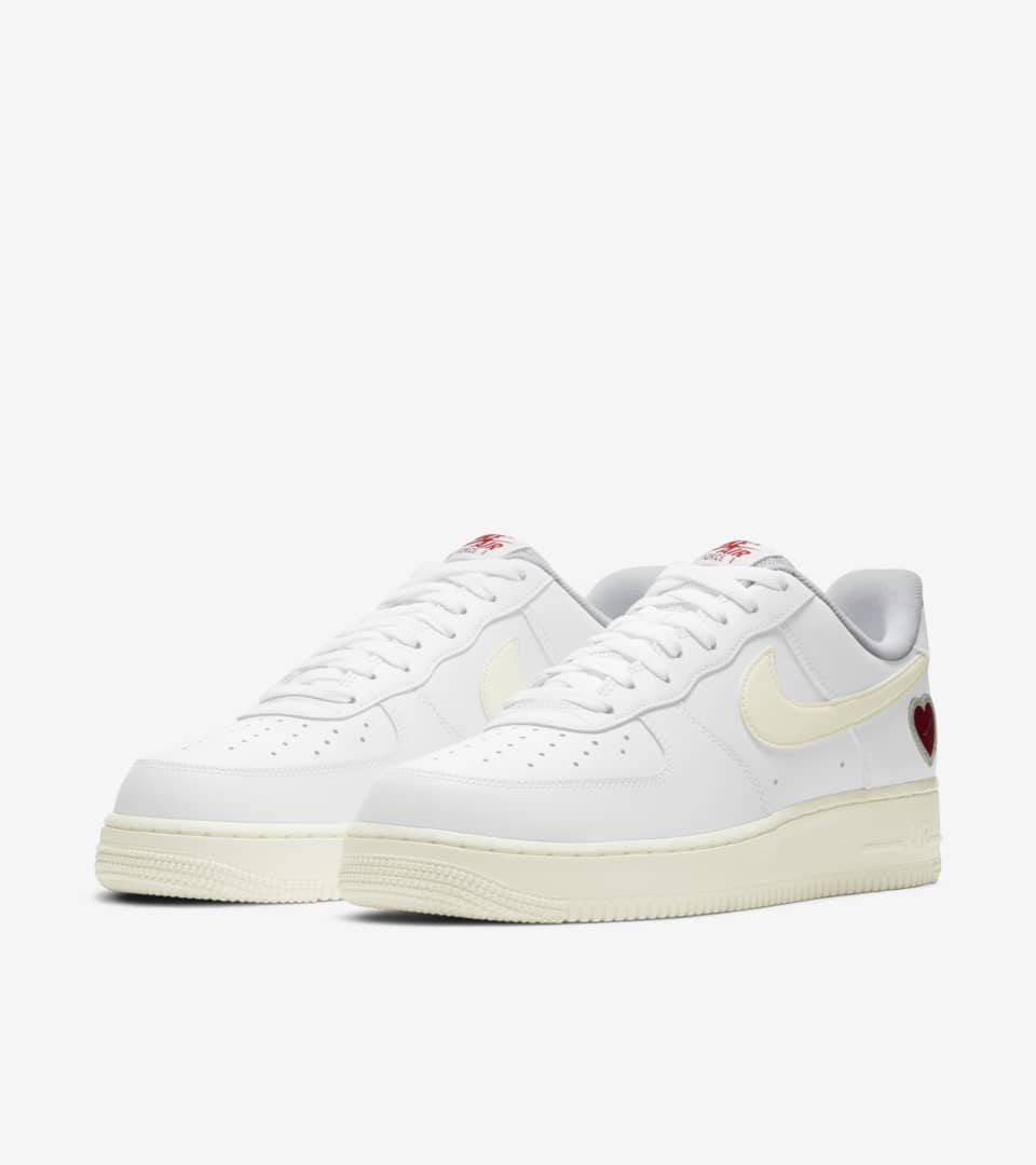 NIKE AIR FORCE 1 '07 LOW VALENTINE DAY