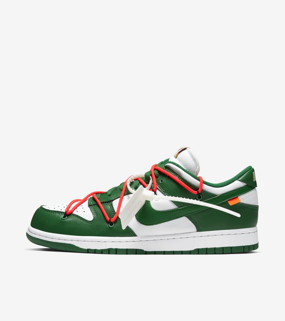 OFF-WHITE × NIKE DUNK LOW靴/シューズ - スニーカー