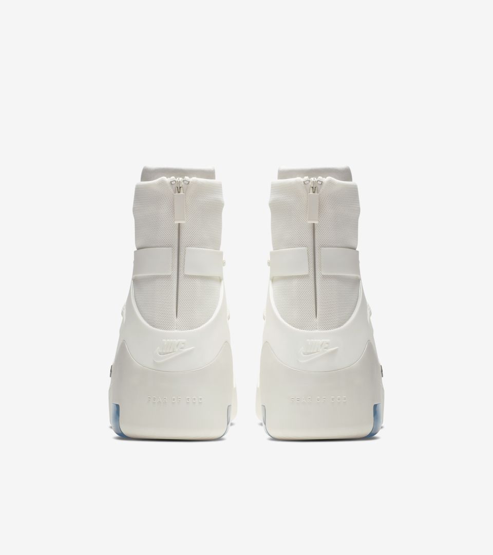 nike fear of god online