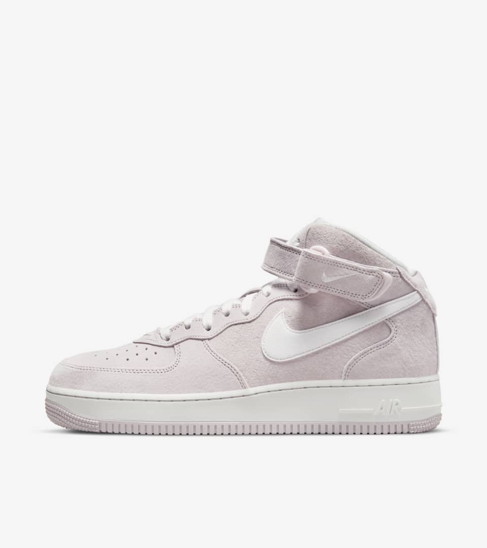 Nike SNKRS. Dates de lancement et 
