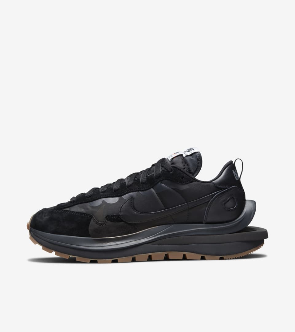 br>NIKE×sacai <br>｢Nike VaporWaffle Black Gum｣ スニーカー ブラック ...